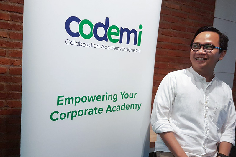 Profil Zaki Falimbany startup Codemi