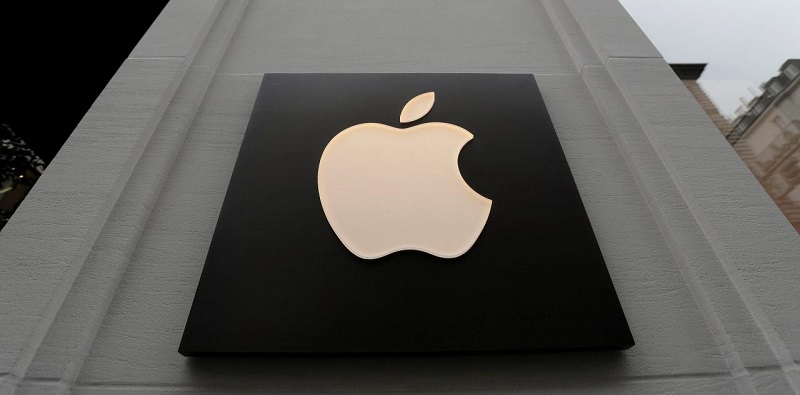 Apple menang! Valuasinya kini capai USD1 triliun