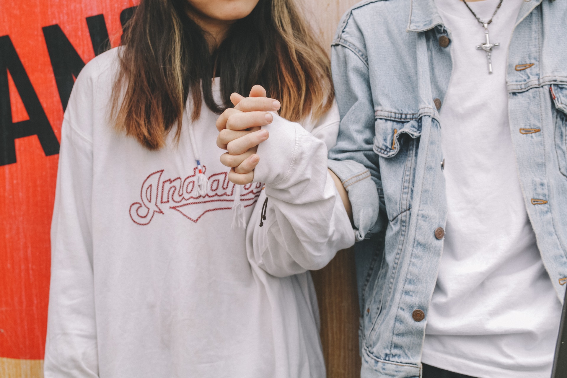 10 Caption Instagram untuk melengkapi momen bersama pasangan