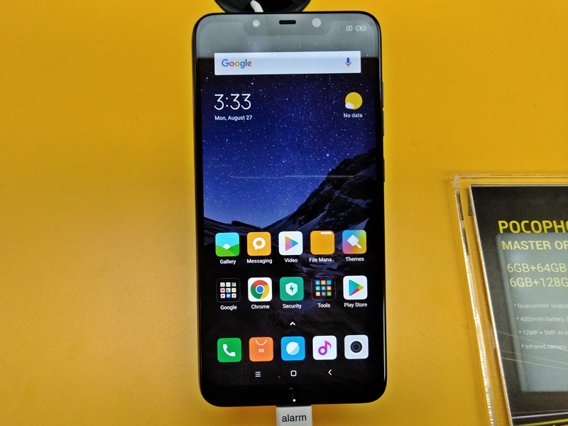 Hands on Pocophone F1 xiaomi spesifikasi harga Indonesia