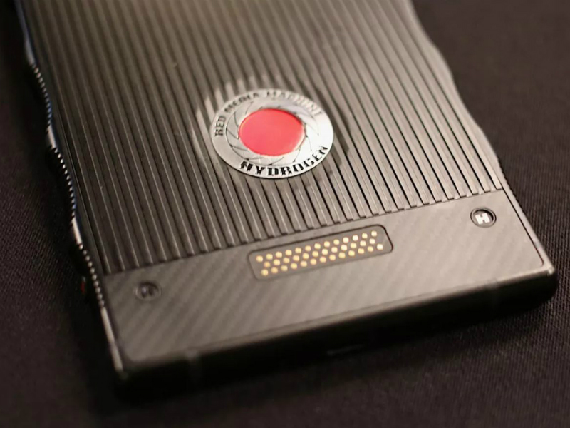 Segera diluncurkan, spesifikasi Red Hydrogen One bocor
