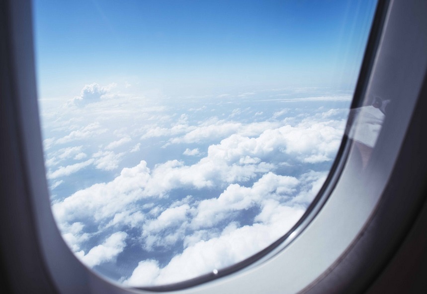 Caption Instagram kece saat naik pesawat