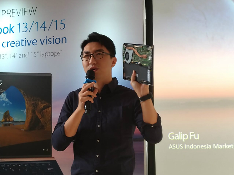 Asus segera luncurkan laptop sebesar netbook