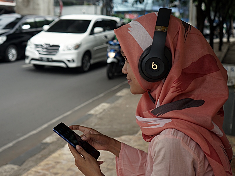 Beats Studio 3 Wireless, efek pemisahan suaranya sih bagus