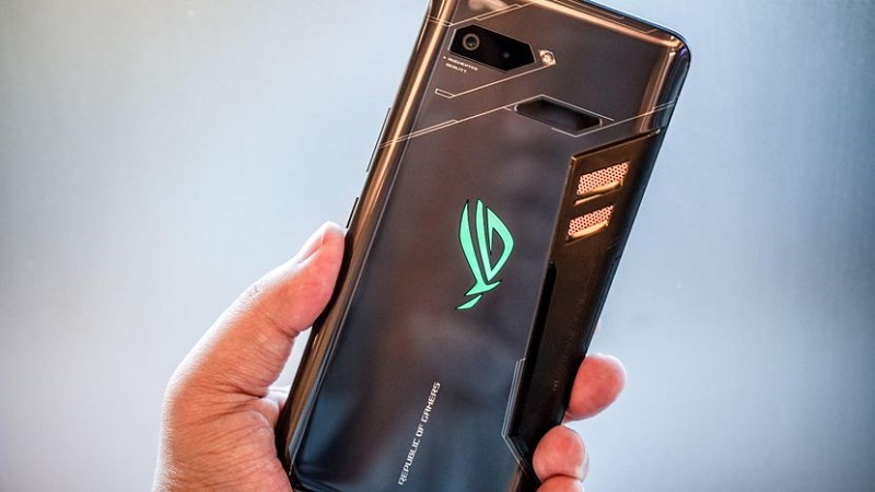 Asus ROG Phone segera kebagian Android Pie