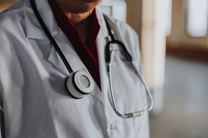 Stetoskop pun dibekali dengan AI untuk deteksi Pneumonia