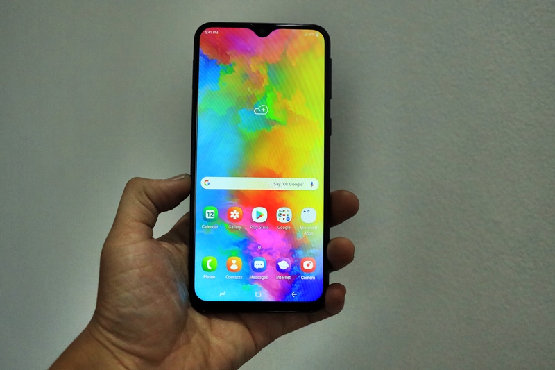 Pengalaman mencicipi Samsung Galaxy M20