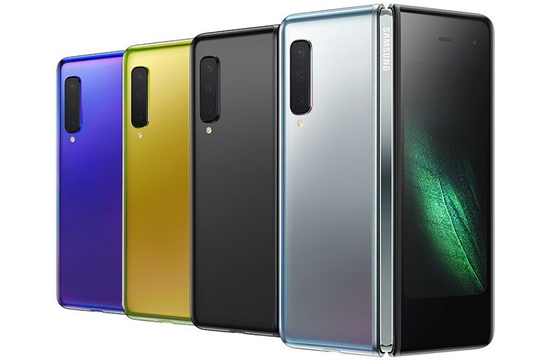 Galaxy Fold resmi jadi smartphone lipat pertama Samsung