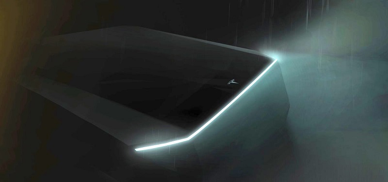 Truk listrik Tesla  punya jarak tempuh 800 kilometer