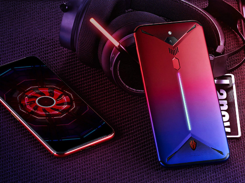 Smartphone gaming ini dibekali pendingin kipas
