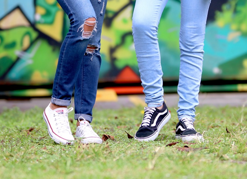 Caption Instagram yang cocok untuk OOTD jeans 