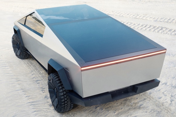 Pikap listrik Tesla punya opsi tenaga surya