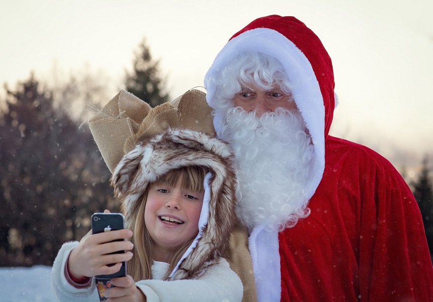 Inilah caption Instagram kece untuk lengkapi momen Natal