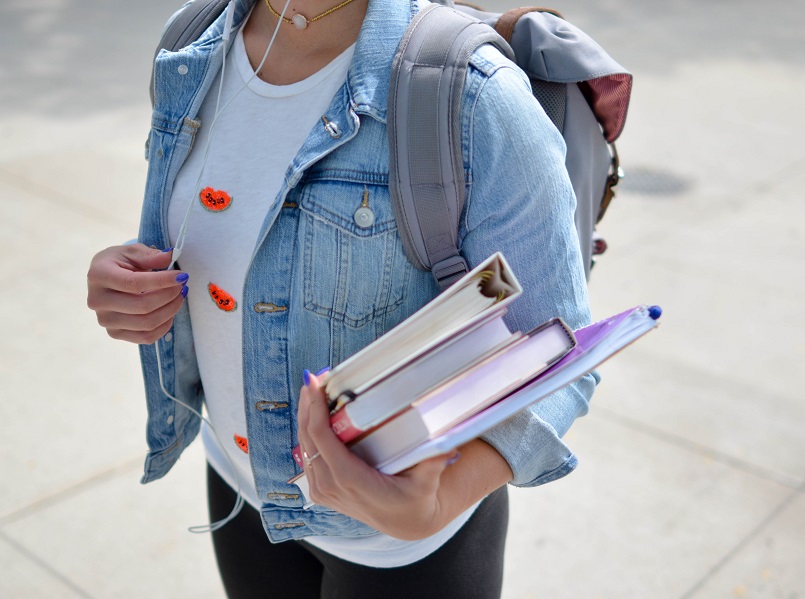 Caption Instagram untuk semangat kembali sekolah