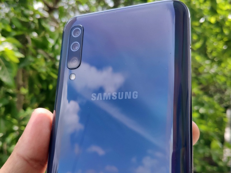 Samsung Galaxy A70 dapat update Android 10 dan One UI 2