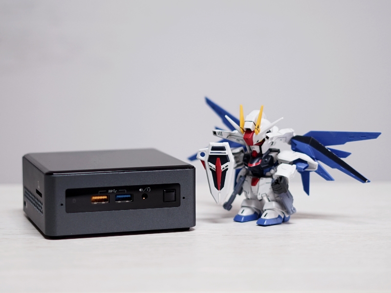 Intel NUC7CJYH, kompak dan cukup bertenaga