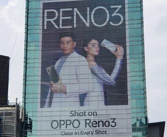 Pamer hasil foto Reno3 108MP, Oppo pasang iklan di gedung