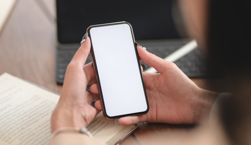 Apple dituduh langgar paten layar sentuh