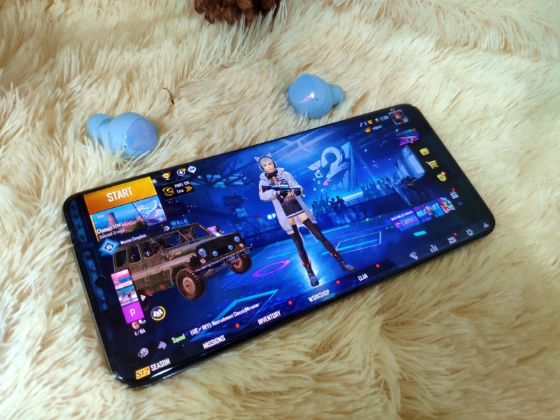 Seberapa asyik main gim di Galaxy S20 Plus?
