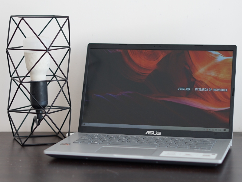ASUS M409, laptop murah buat temani pelajar selama WFH