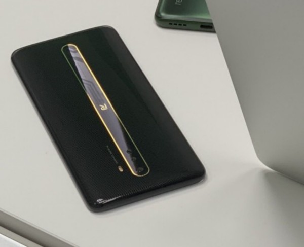 Realme X3 Pro hasilkan skor 600.000 di AnTuTu