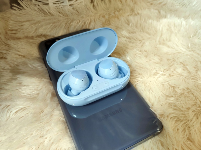 Review Samsung Galaxy Buds+: Performanya jempolan
