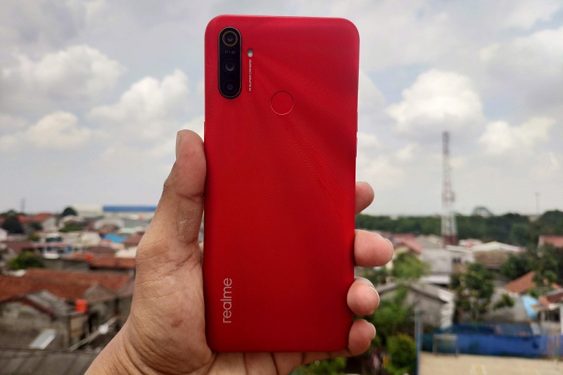 Realme akan hadirkan smartphone dengan baterai 6000mAh