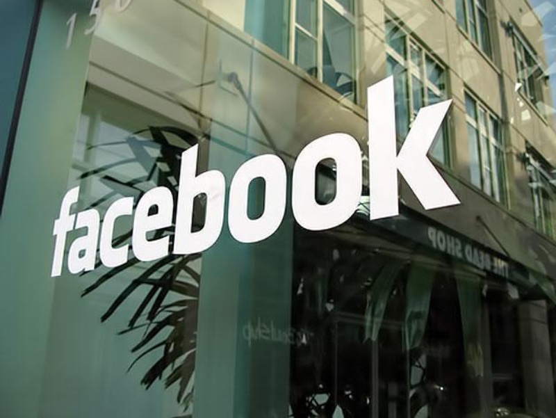 Facebook tampilkan informasi Wikipedia di hasil pencarian