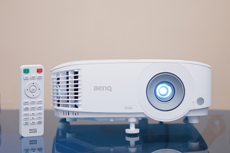 Review BenQ Home & Bisnis projector MS550