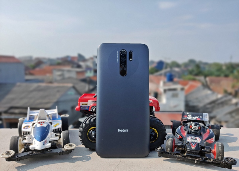 Review Redmi 9: Cukup andal di kelasnya!
