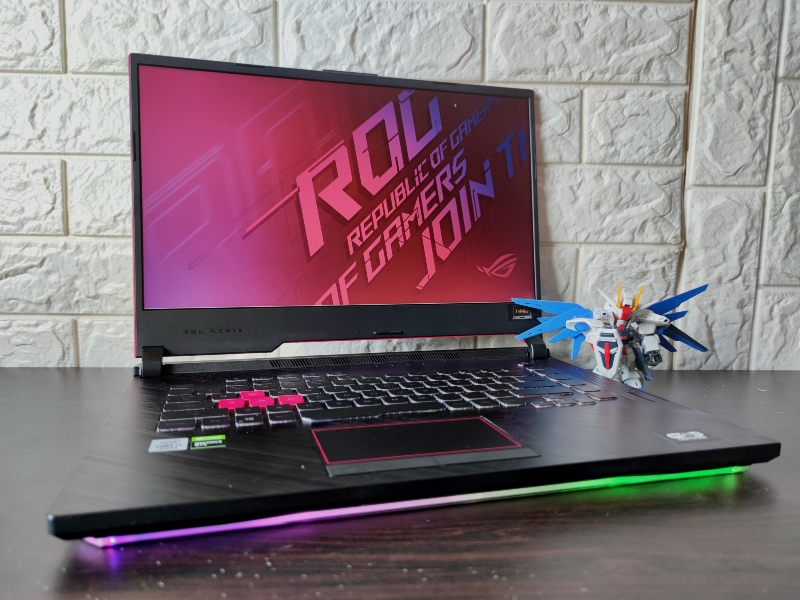 ASUS ROG STRIX G15, enak buat main gim FPS