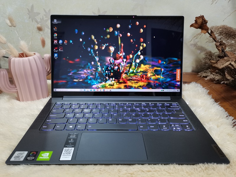 Review Lenovo Yoga 7 Slim: Laptop gesit nan pintar 