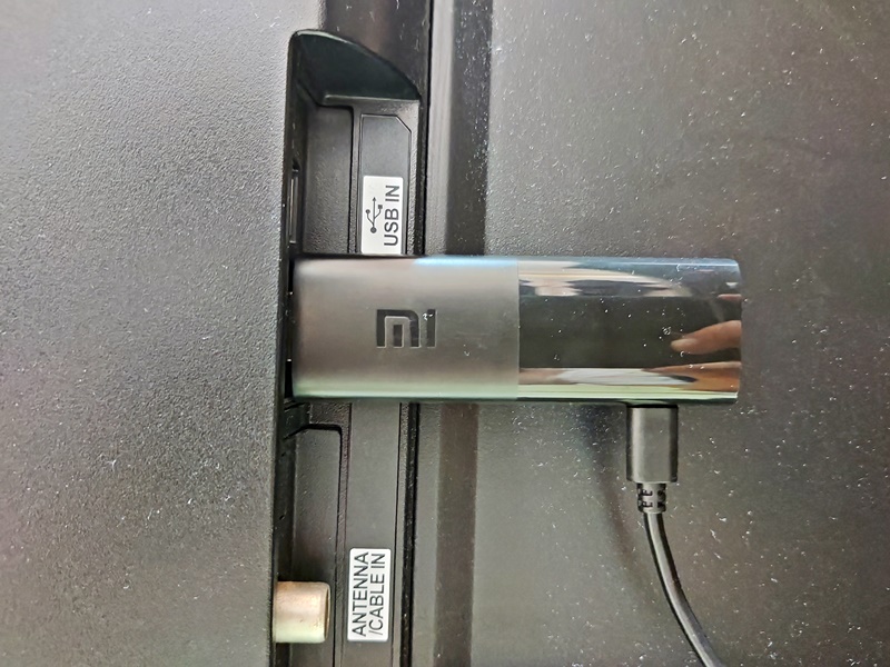 Review Mi TV Stick: Otak buat TV biasa hingga TV jadul