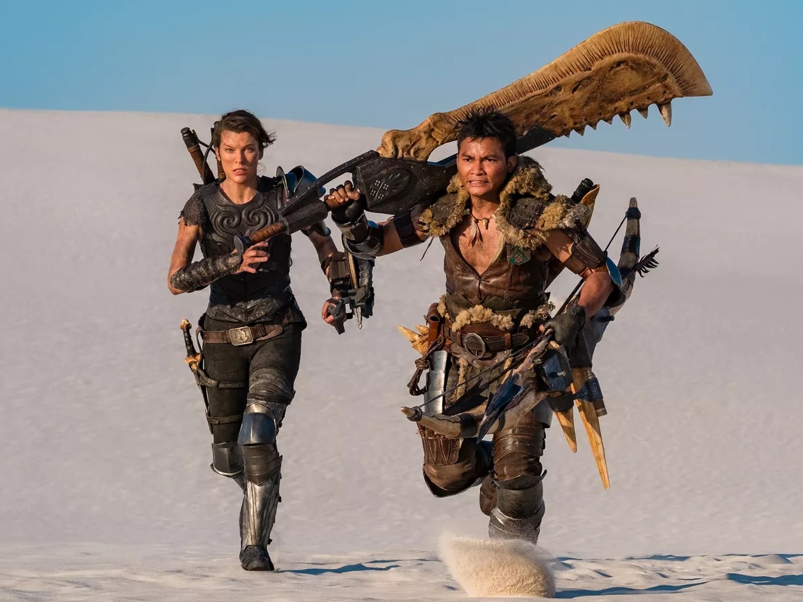 Cuplikan film Monster Hunter tampilkan  Milla Jovovich dengan senjata modern
