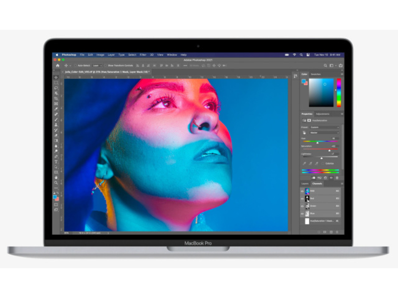 MacBook Pro M1 dijual mulai Rp19 juta