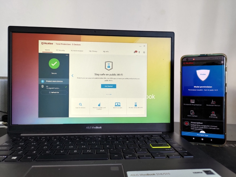 McAfee Total Protection, perlindungan siber menyeluruh