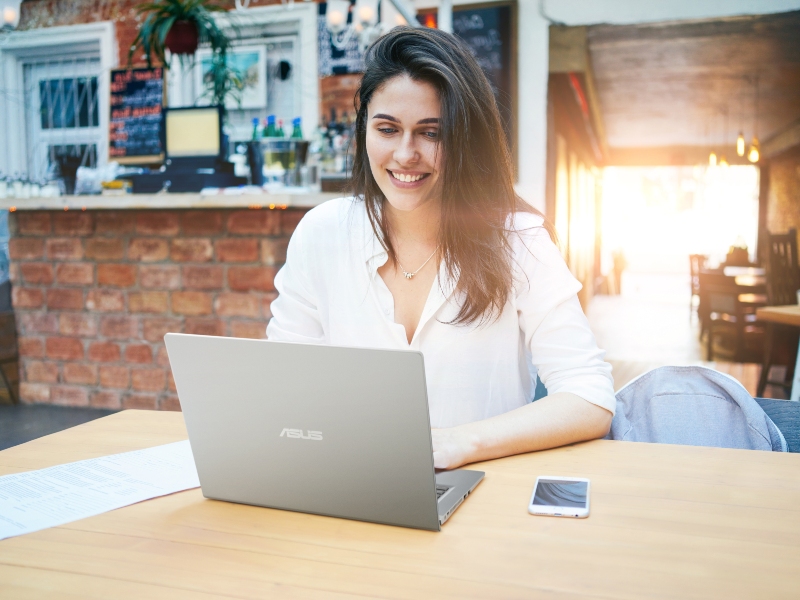 ASUS resmi luncurkan VivoBook 14 (A416), harga mulai 4 jutaan