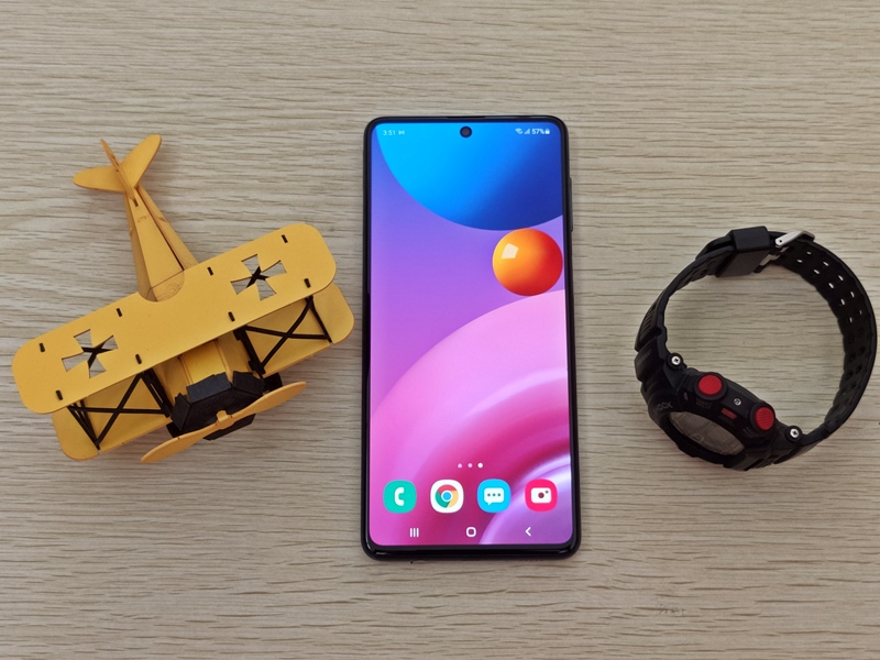 review Samsung Galaxy M51, baterai jumbo lama habisnya