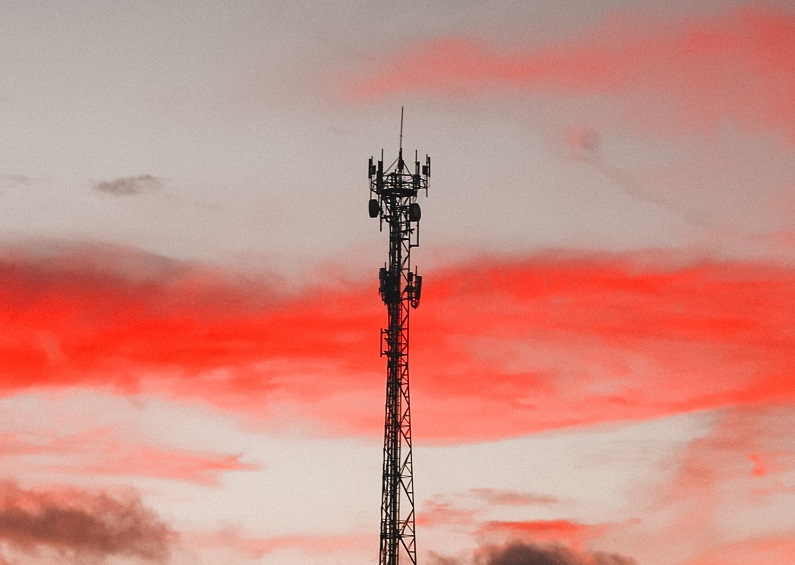 Telkomsel & Smartfren jadi pemenang lelang frekuensi 2,3 GHz