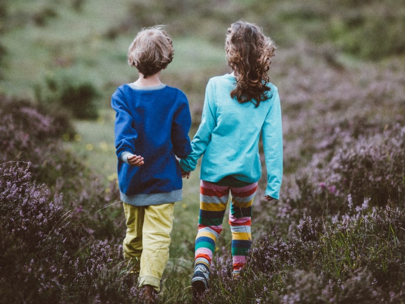 Caption Instagram kece untuk foto bareng saudara