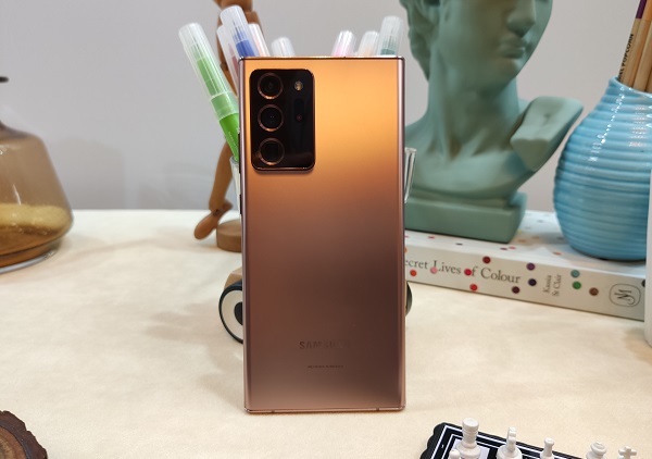 Samsung punya sensor kamera 50MP berukuran kecil