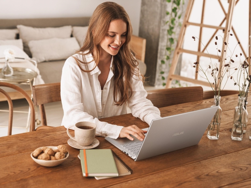 ASUS resmi luncurkan VivoBook 15 A516