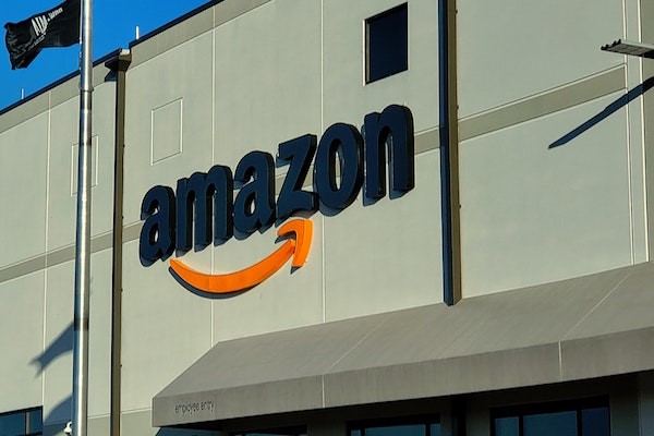 Susul Spotify, Amazon Music akuisisi Art19