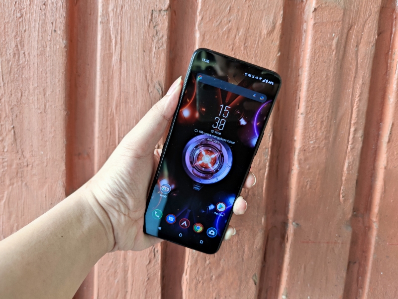 Review ASUS ROG Phone 5, bukan smartphone gaming biasa