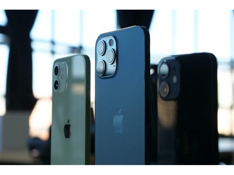 iPhone 13 dikabarkan gunakan koil pengisi daya nirkabel yang lebih lebar