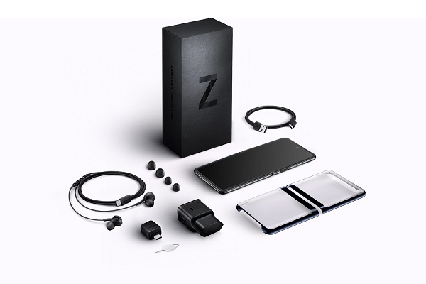 Aksesori yang absen di Galaxy Z Flip 3 & Z Fold 3