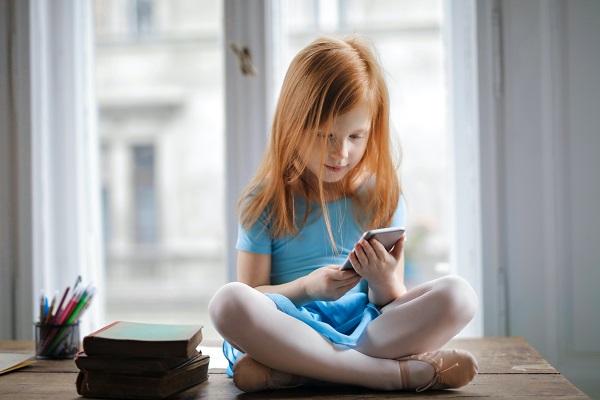 Tips memilih ponsel sejutaan untuk School From Home