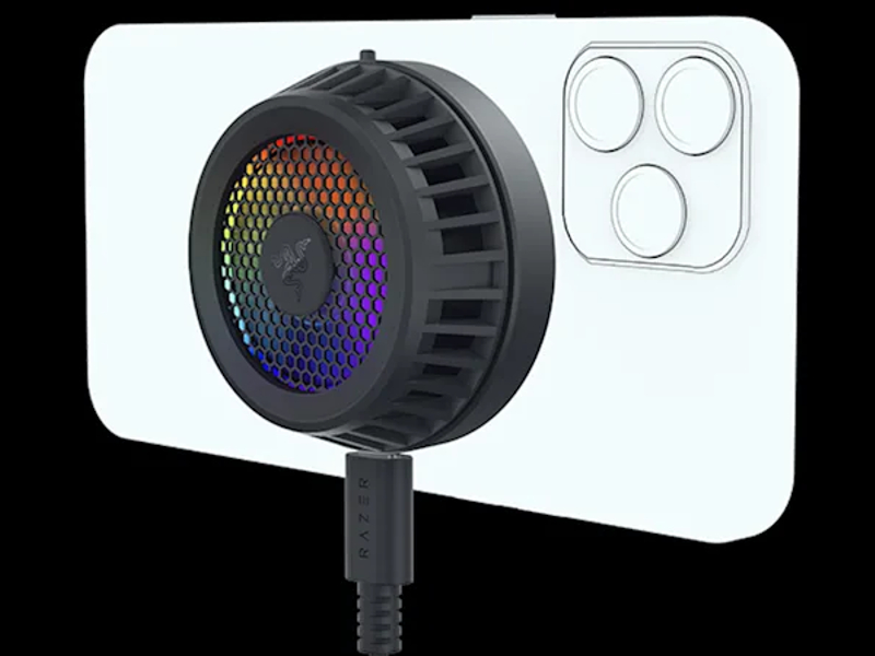 Razer luncurkan Razer Phone Cooler Chroma untuk iPhone