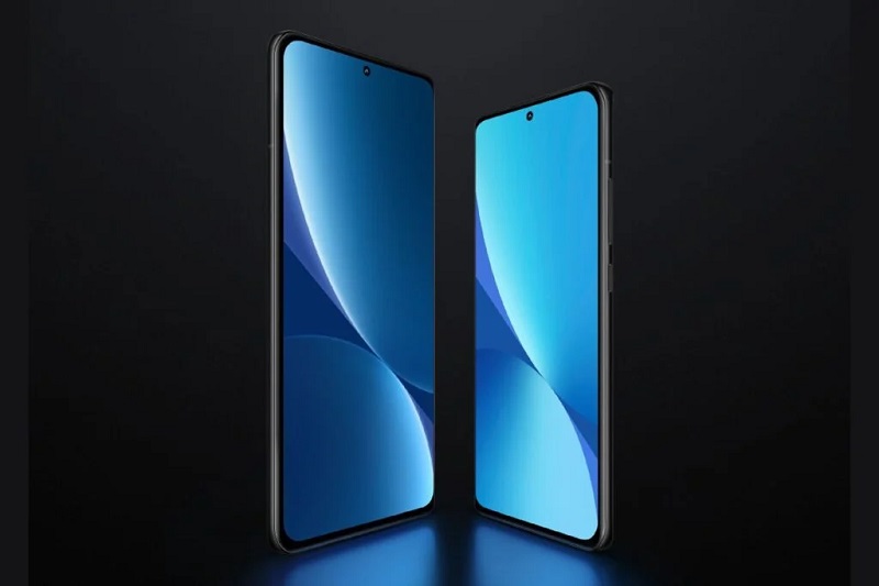 Xiaomi 12 Pro hadir dengan 4 speaker Harman Kardon