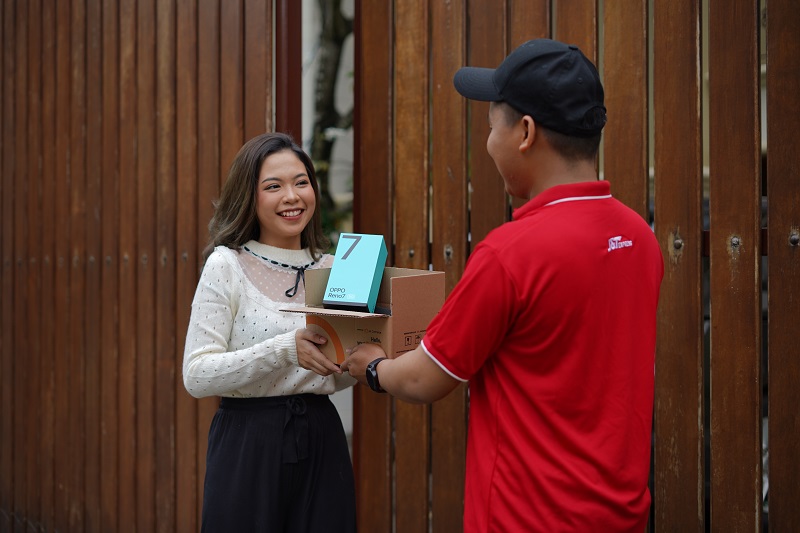 OPPO tawarkan pengiriman cepat Reno7 Series 5G